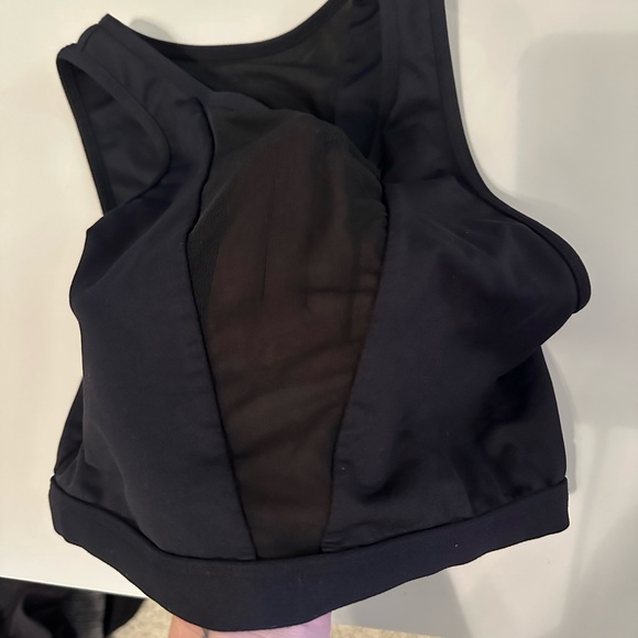 Varley mesh sportsbra size small - Picture 3 of 5